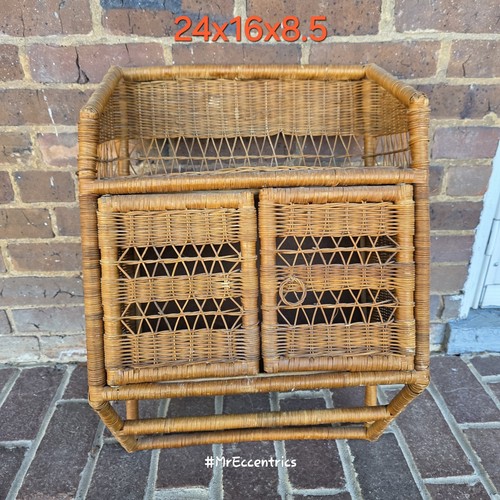 Vtg wicker rattan - rattan, wall