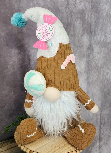 Gingerbread gnome candy - gingerbread,